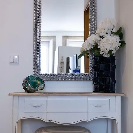 Neptune House * ポルト