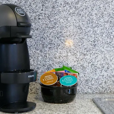 Sunday - Neptune House Apartment *